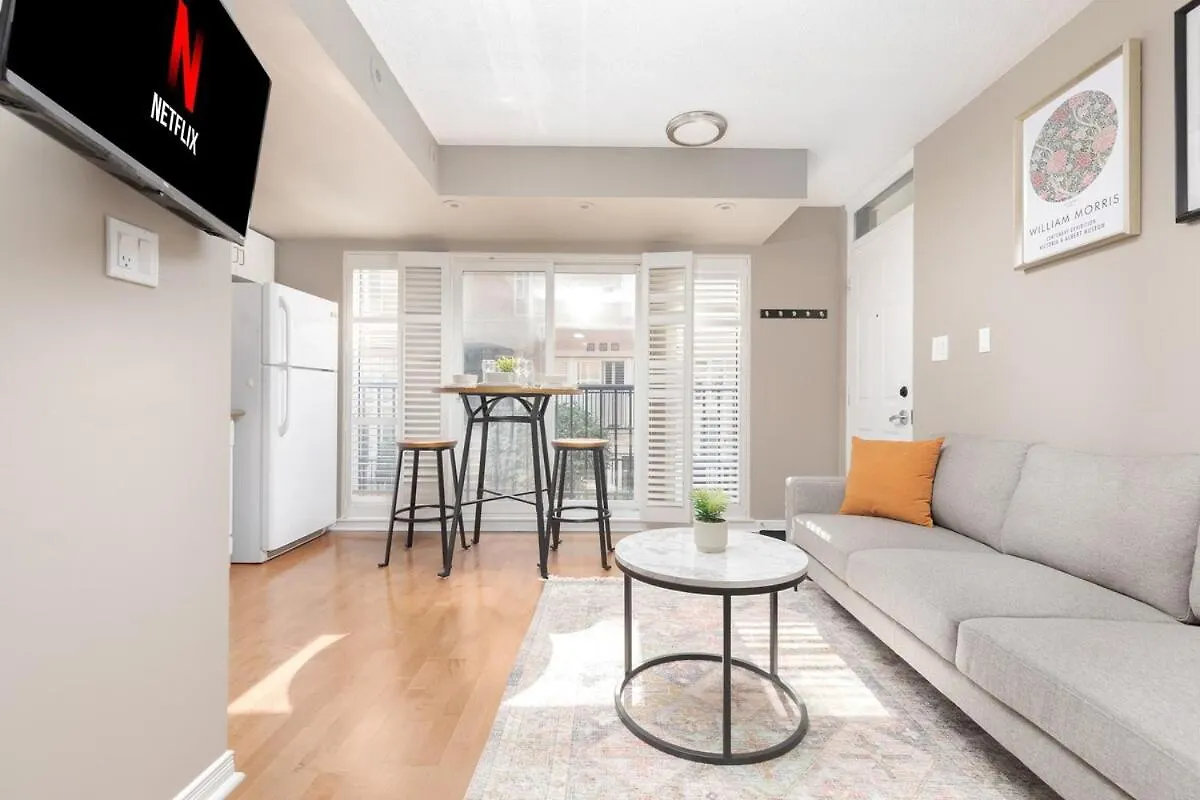 Holiday home Comfy Liberty Village Home 1Bd Steps From King St Toronto