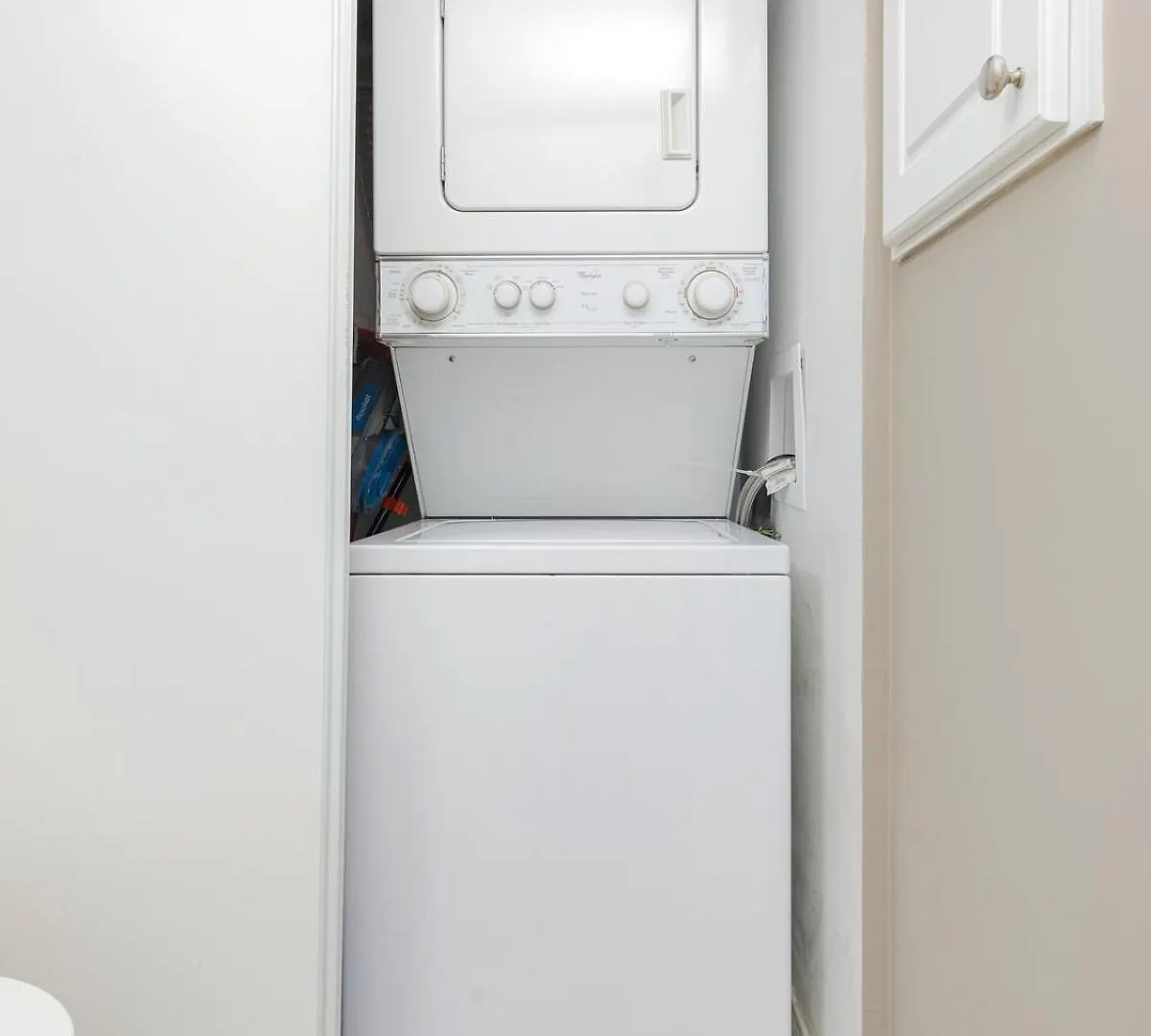 Comfy Liberty Village Home 1Bd Steps From King St Toronto